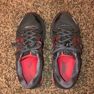 Brooks GTS 17 Running Shoes